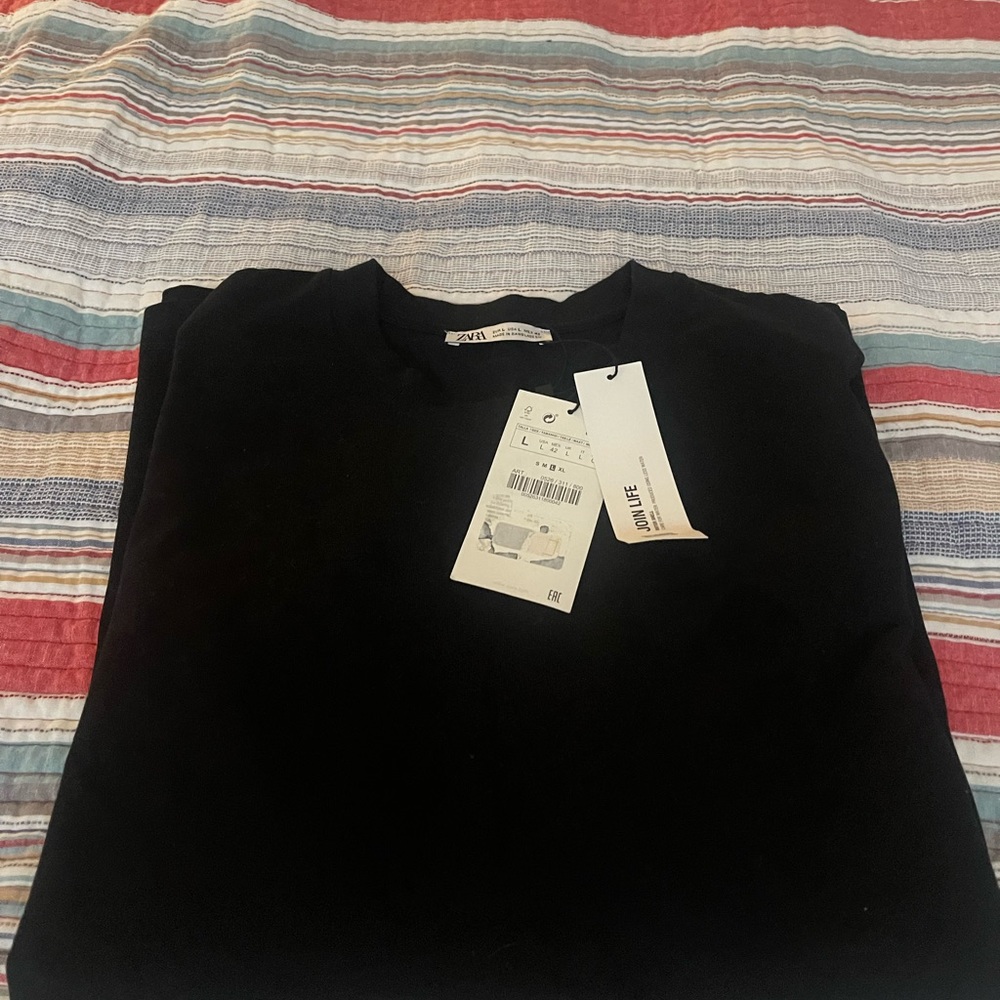 Shirt - Picture 2 of 3